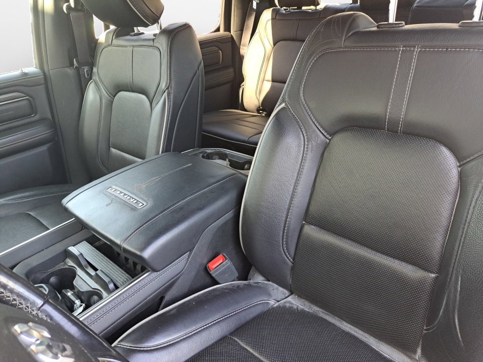 Used 2021 RAM 1500 Limited AWD/4WD image 10