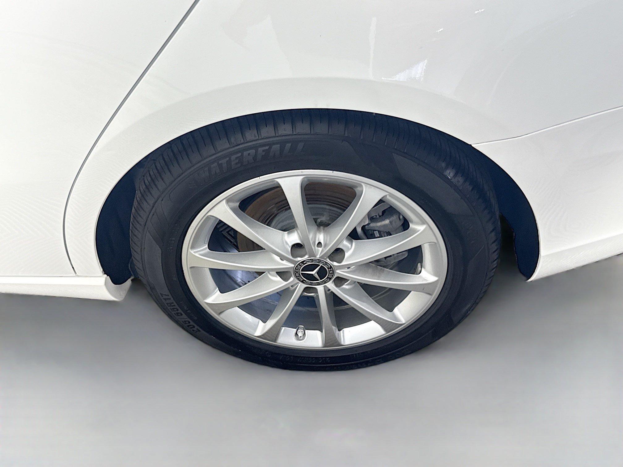 Used 2019 Mercedes-Benz A 220 w/ Premium Package image 37