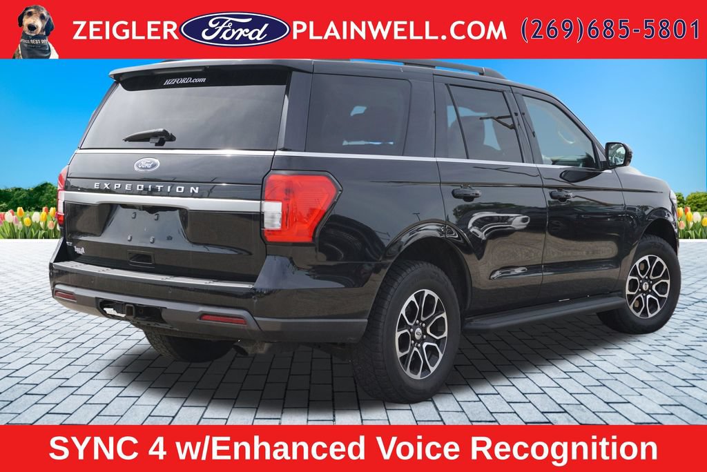 Used 2024 Ford Expedition XLT AWD/4WD image 5