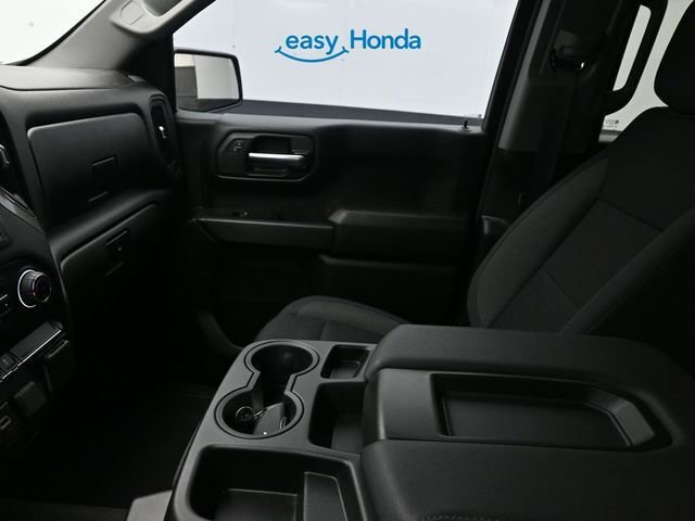 Used 2024 Chevrolet Silverado 1500 Custom image 13