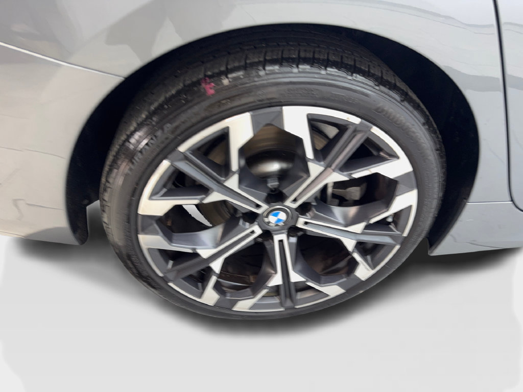 Used 2025 BMW 330i Sedan w/ Premium Package RWD image 85