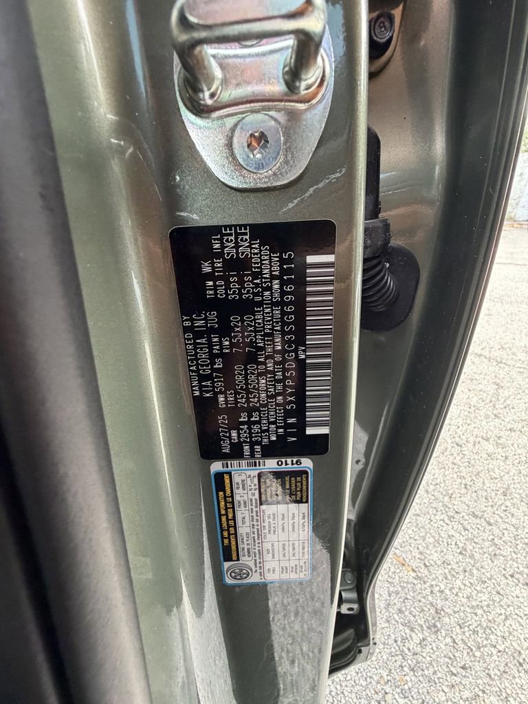 Certified 2025 Kia Telluride SX Prestige X-Line AWD/4WD image 35