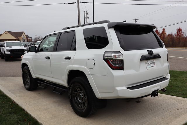 Used 2021 Toyota 4Runner Venture image 30