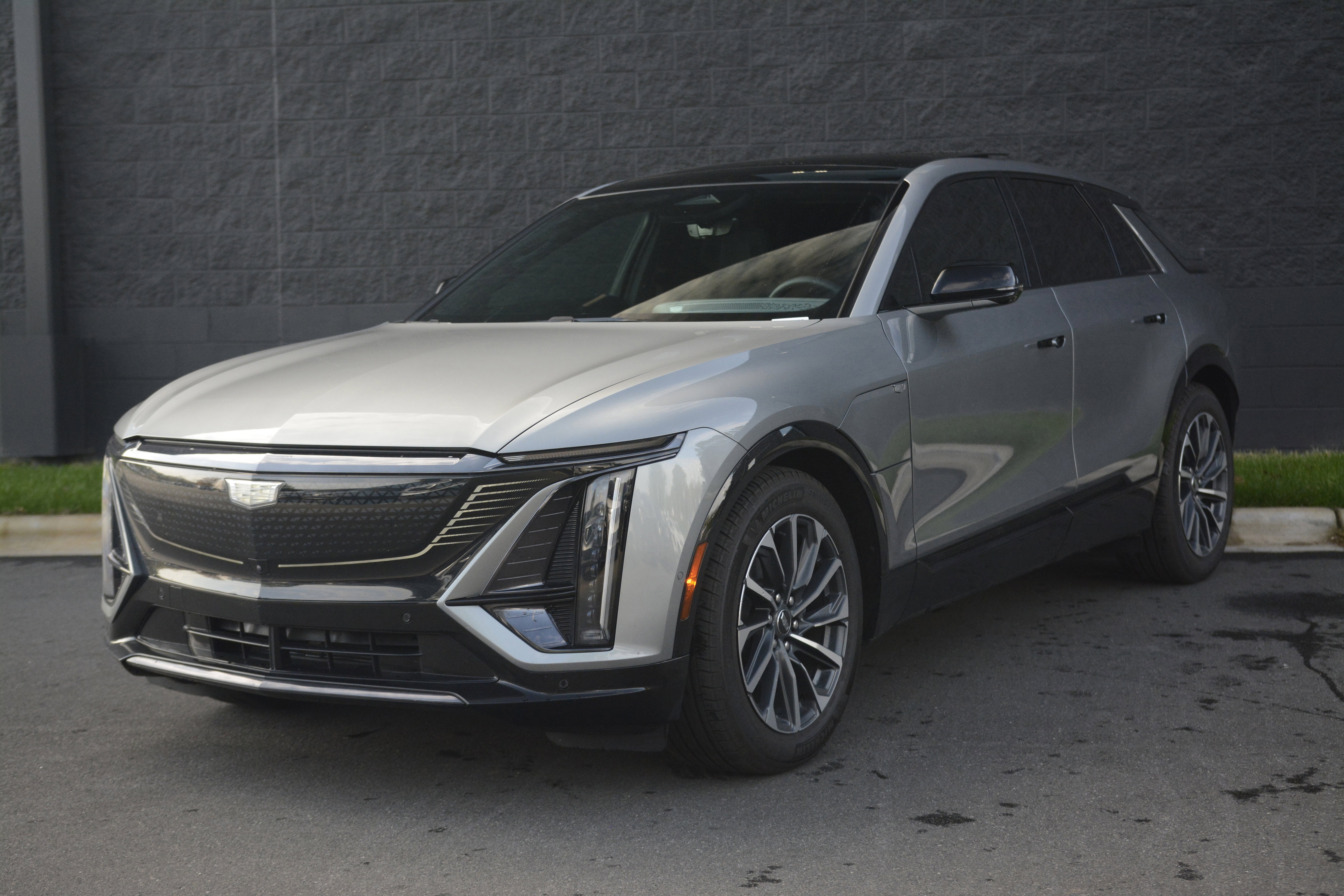 Used 2025 Cadillac Lyriq Sport w/ LPO, Floor Liner Package image 1