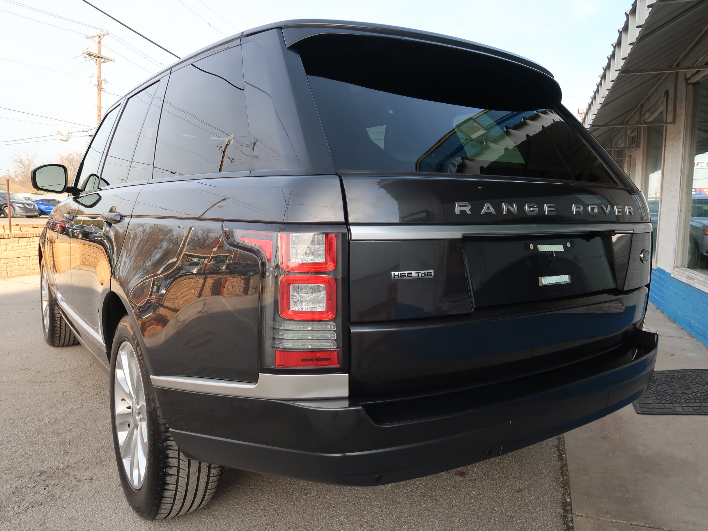 Used 2016 Land Rover Range Rover HSE image 7