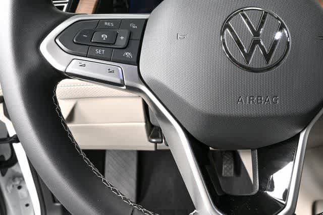 New 2026 Volkswagen Atlas SE FWD image 9
