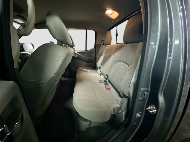 Used 2020 Nissan Frontier SV image 24