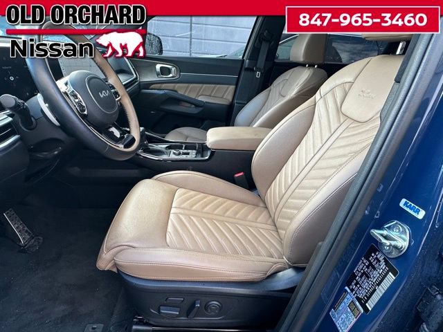 Used 2025 Kia Sorento SX Prestige w/ Olive Brown Leather Package AWD/4WD image 13