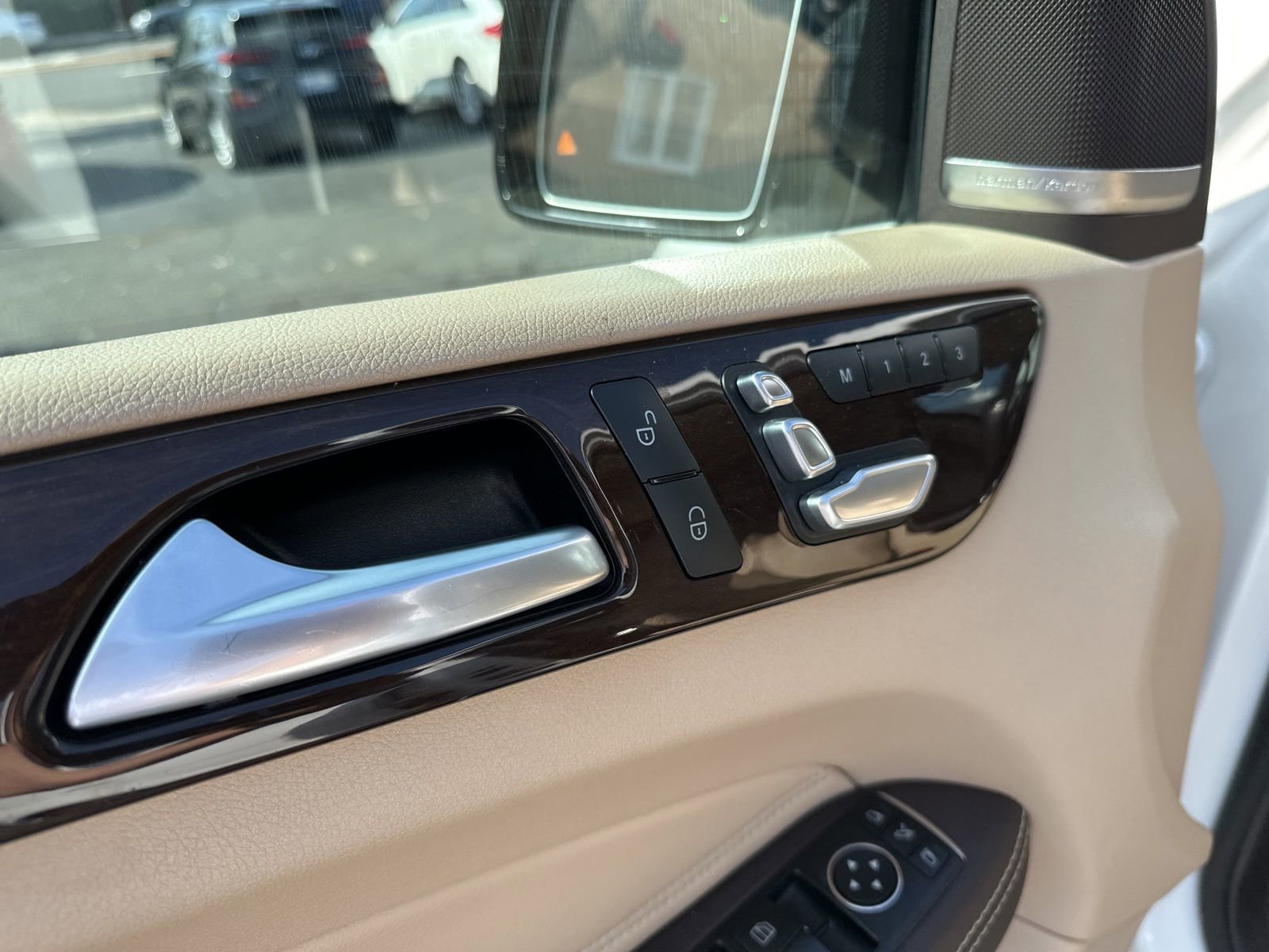 Used 2019 Mercedes-Benz GLE 400 4MATIC image 27