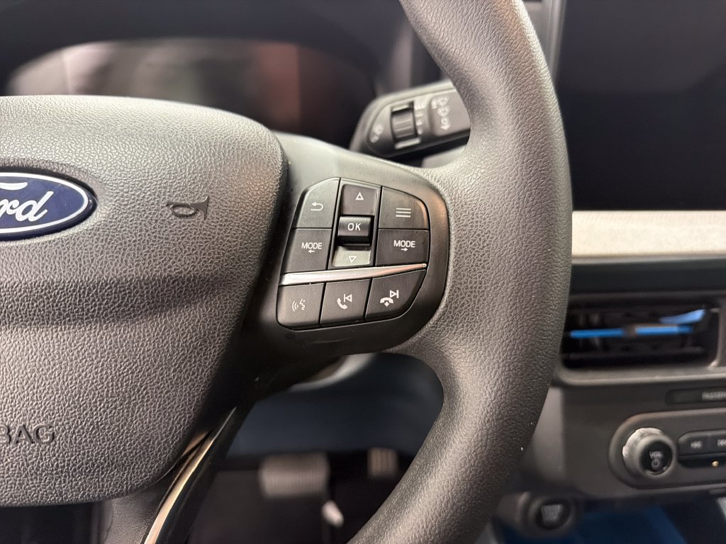 Certified 2025 Ford Maverick XLT FWD image 22