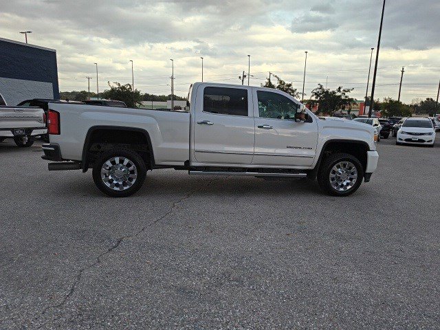 Used 2019 GMC Sierra 2500 Denali w/ Duramax Plus Package image 6