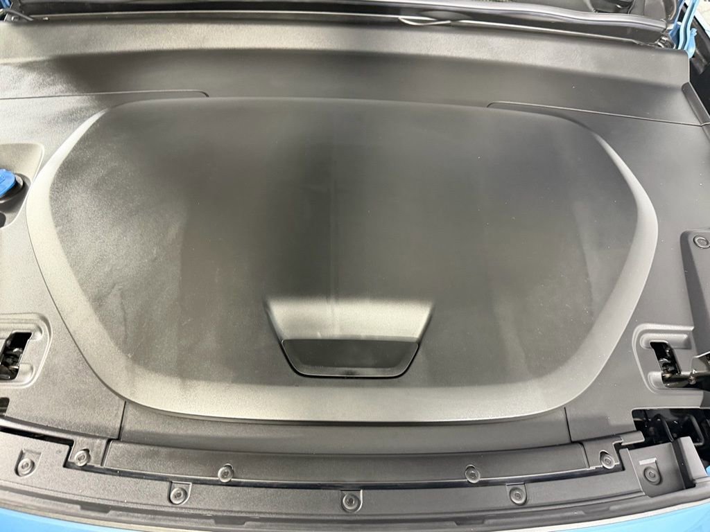 Used 2023 Volvo XC40 Recharge Plus image 35