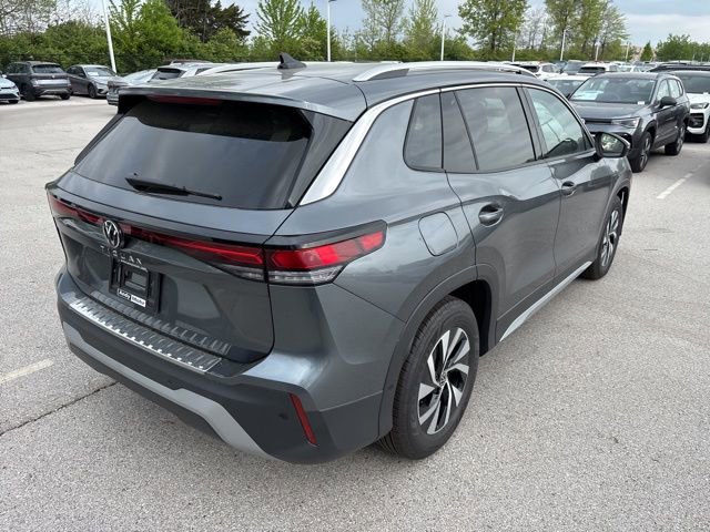 New 2026 Volkswagen Tiguan S FWD image 4