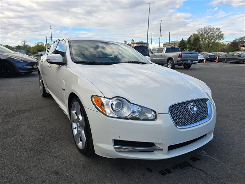 Used 2009 Jaguar XF Supercharged RWD image 4