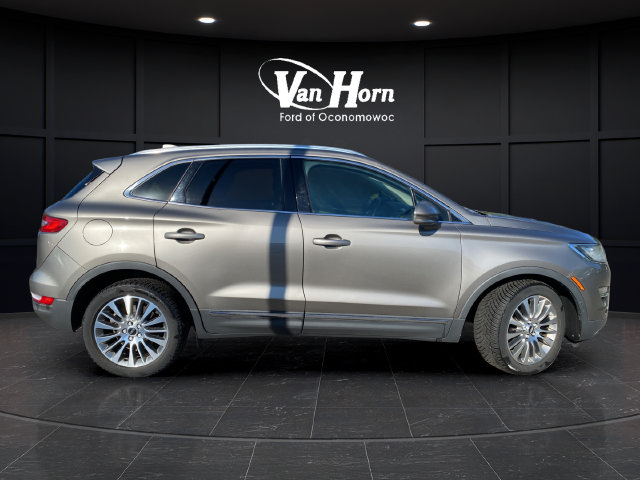 Used 2017 Lincoln MKC Reserve AWD/4WD image 8
