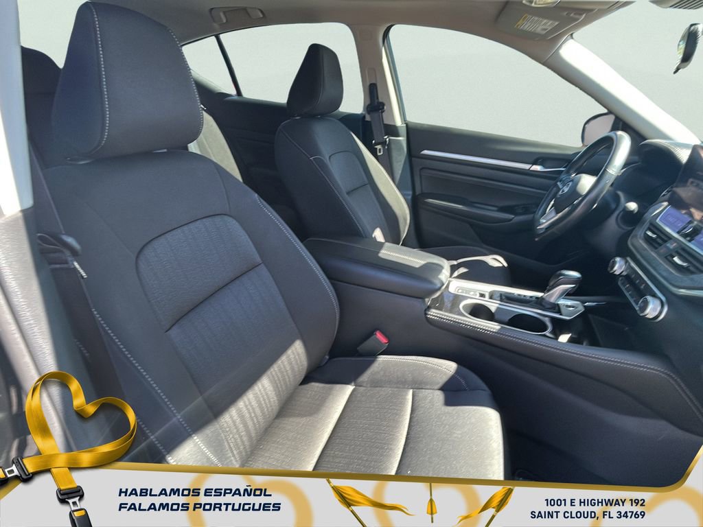 Used 2023 Nissan Altima 2.5 SV w/ SV Premium Package image 24