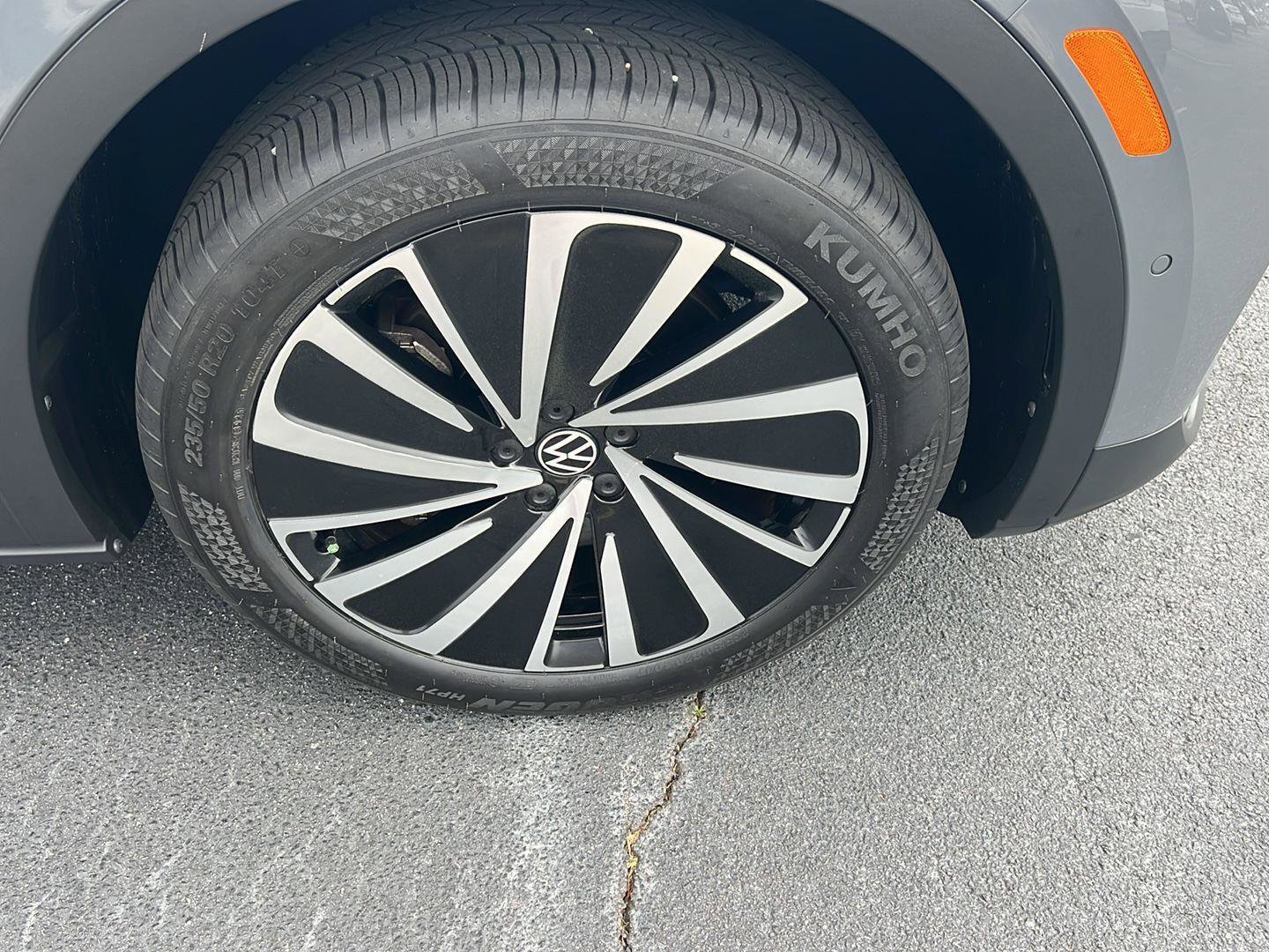 Used 2023 Volkswagen ID.4 Pro S Plus image 41