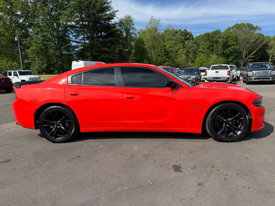 Used 2016 Dodge Charger R/T w/ Blacktop Package RWD image 6