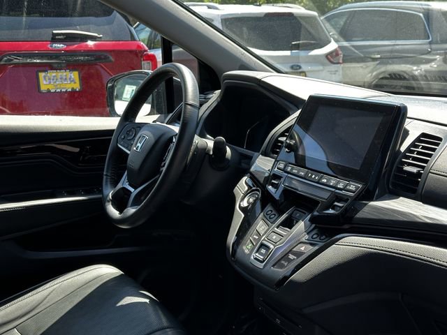 Used 2023 Honda Odyssey Elite image 32