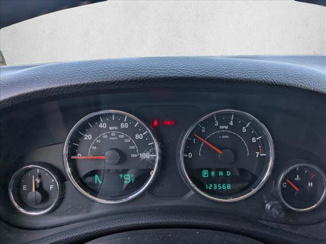 Used 2012 Jeep Wrangler Rubicon w/ Dual Top Group AWD/4WD image 9