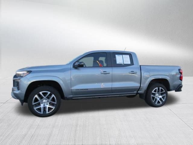 Used 2024 Chevrolet Colorado Z71 w/ Z71 Convenience Package 2 AWD/4WD image 7