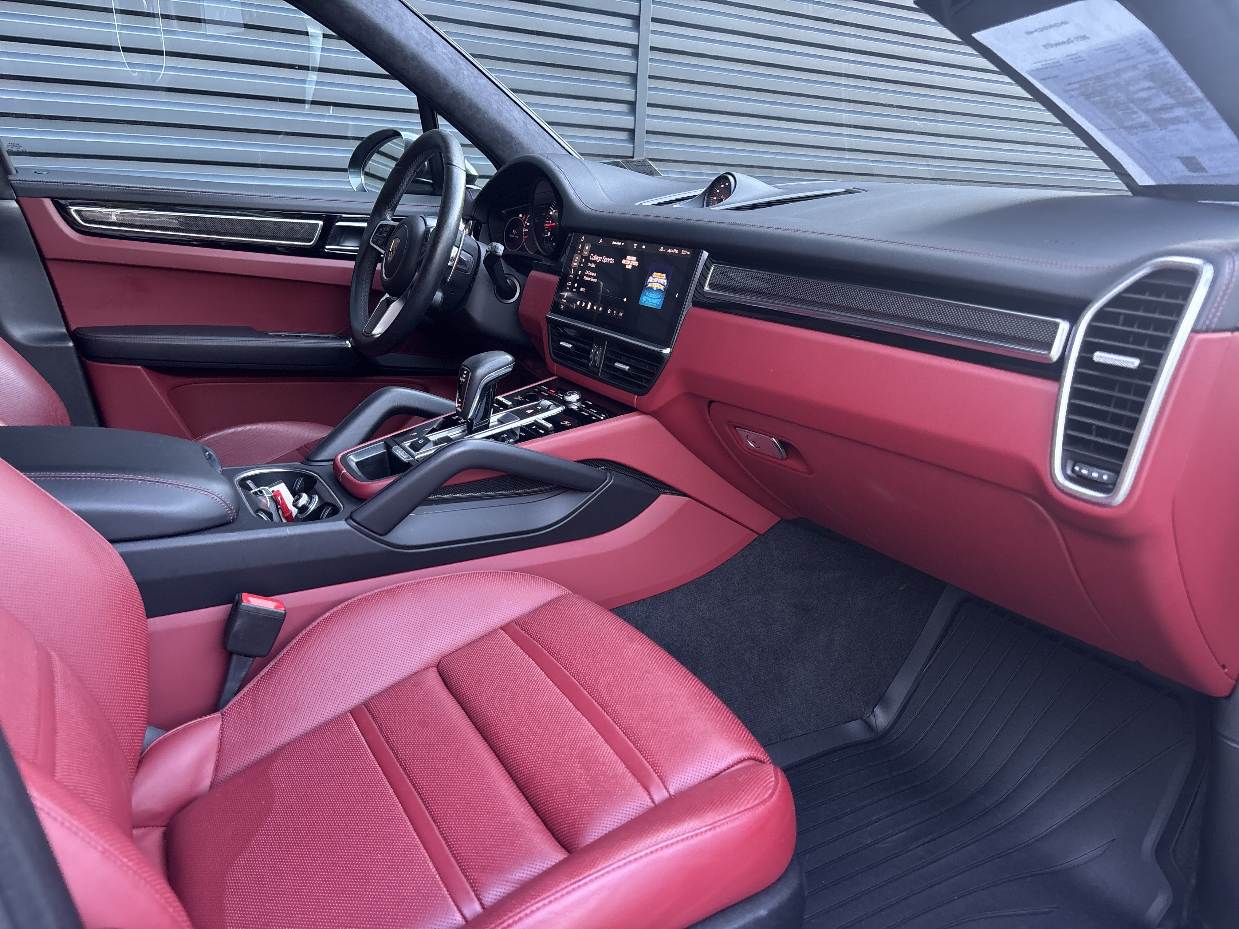 Certified 2021 Porsche Cayenne GTS AWD/4WD image 13