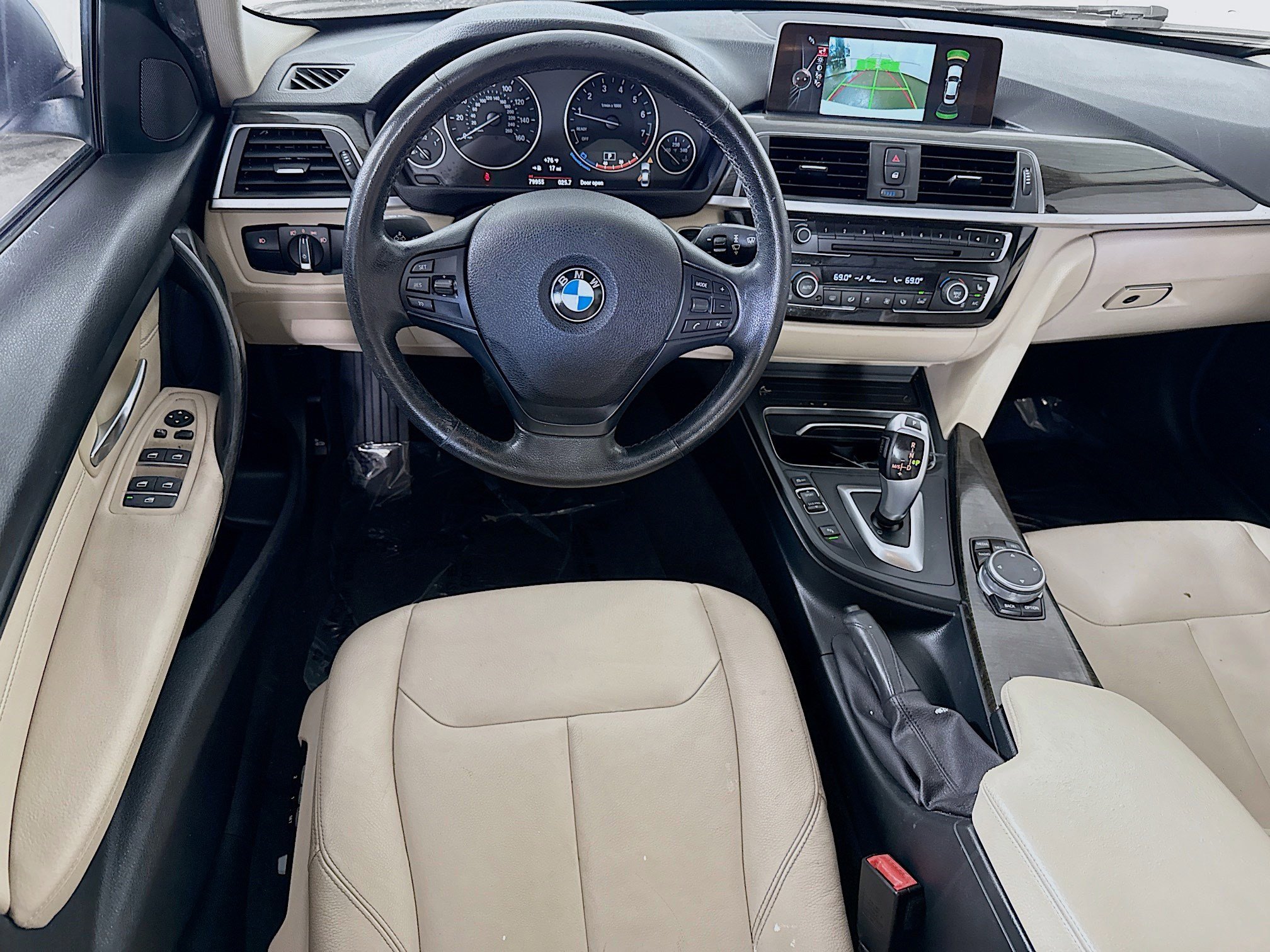 Used 2016 BMW 320i xDrive Sedan image 17