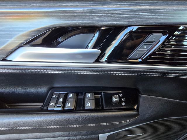 Certified 2024 Jeep Wagoneer Series II image 22