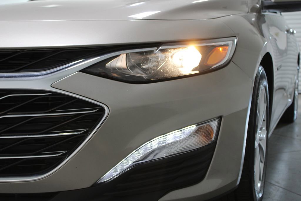 Used 2024 Chevrolet Malibu LT image 48