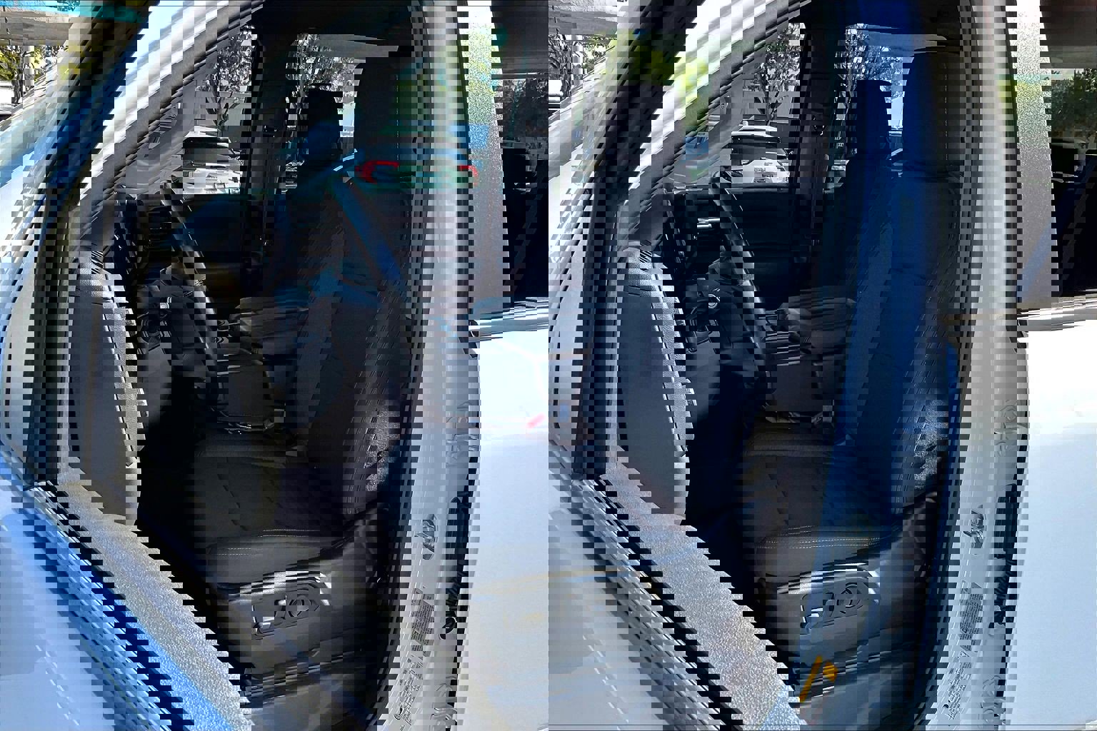 Certified 2024 Chevrolet Silverado 2500 Custom w/ Custom Convenience Package image 16