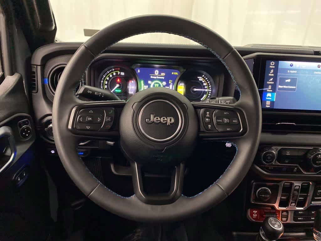 Used 2024 Jeep Wrangler Unlimited Rubicon 4xe AWD/4WD image 20