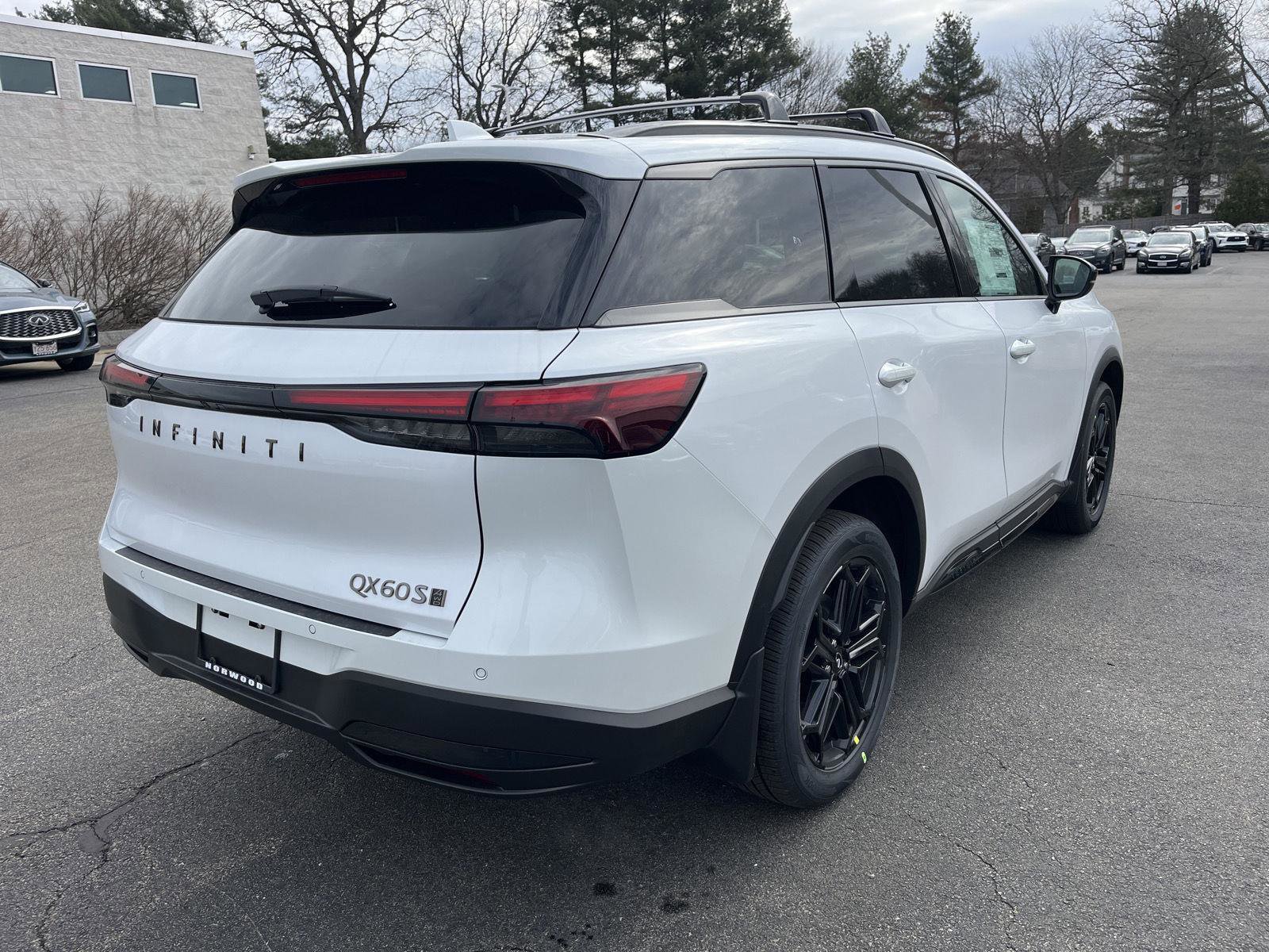 New 2026 INFINITI QX60 Sport w/ Dark Cargo Package image 3