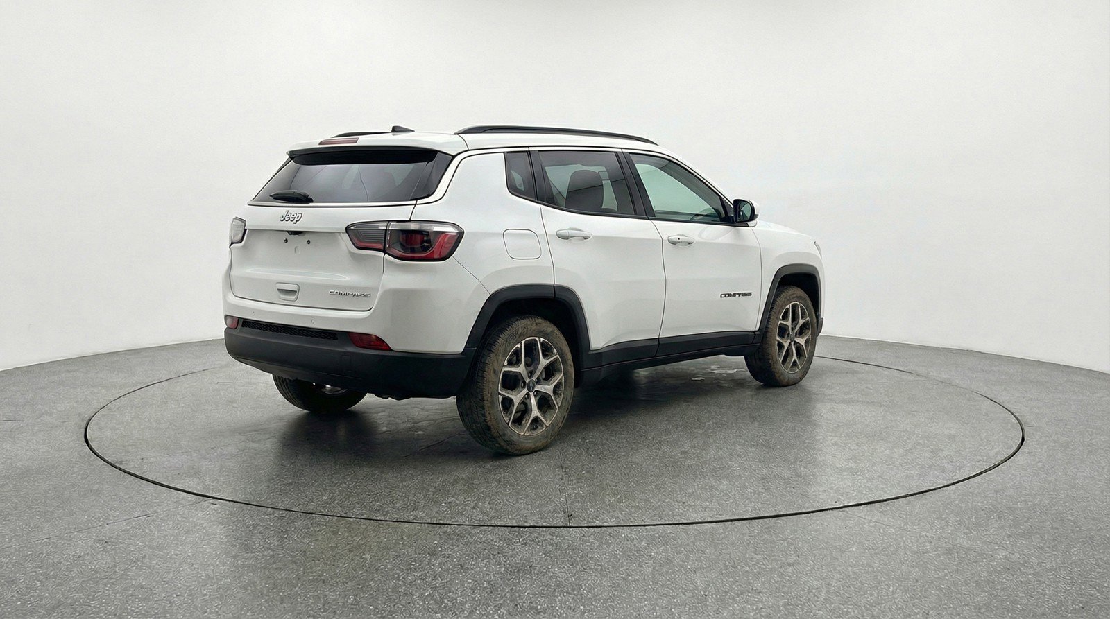 Used 2025 Jeep Compass Limited image 9