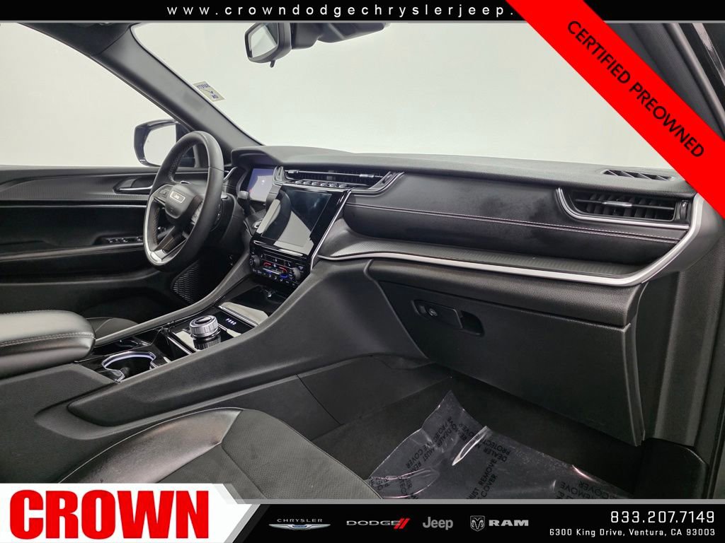 Certified 2023 Jeep Grand Cherokee L Laredo image 10