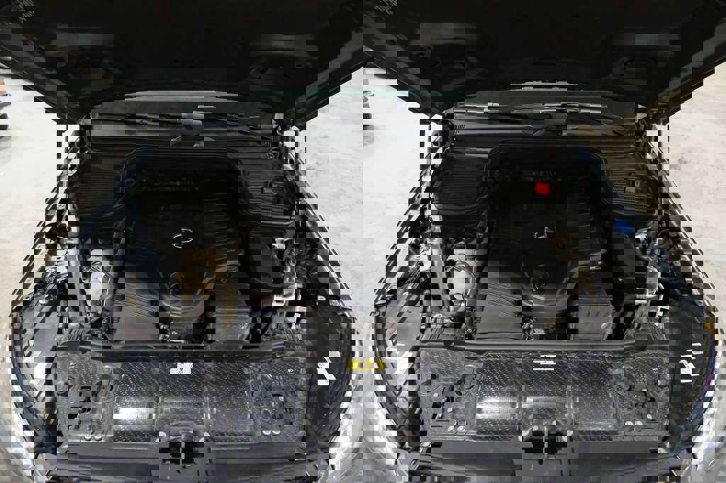 Used 2020 Mercedes-Benz GLS 450 4MATIC image 43