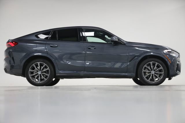 Used 2021 BMW X6 xDrive40i w/ M Sport Package AWD/4WD image 19