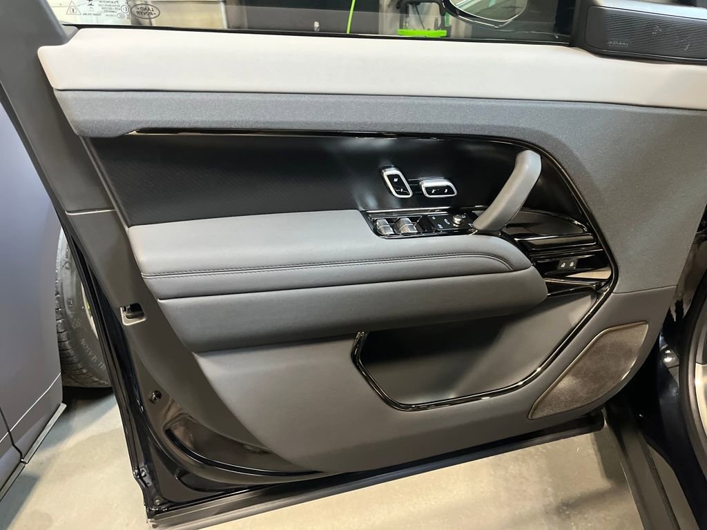 New 2025 Land Rover Range Rover Sport SV Edition Two image 26