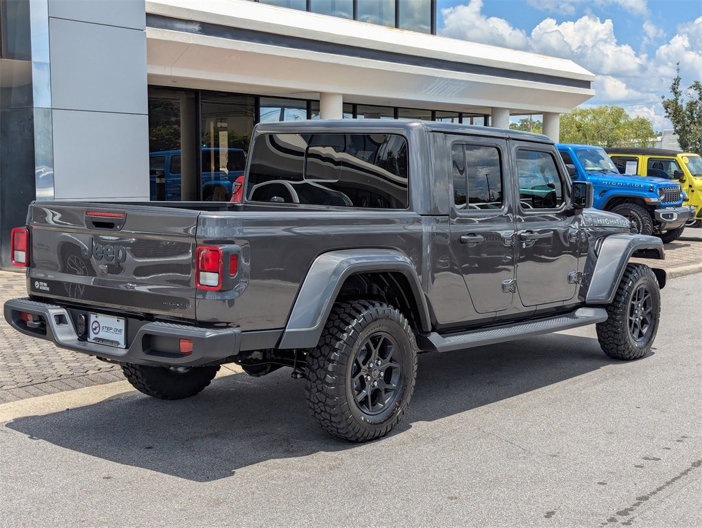 New 2025 Jeep Gladiator Sport image 5