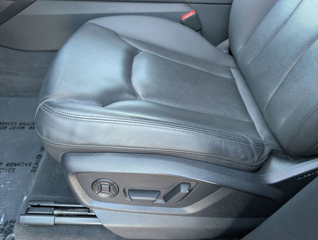 Used 2023 Audi Q7 3.0T Premium Plus image 19