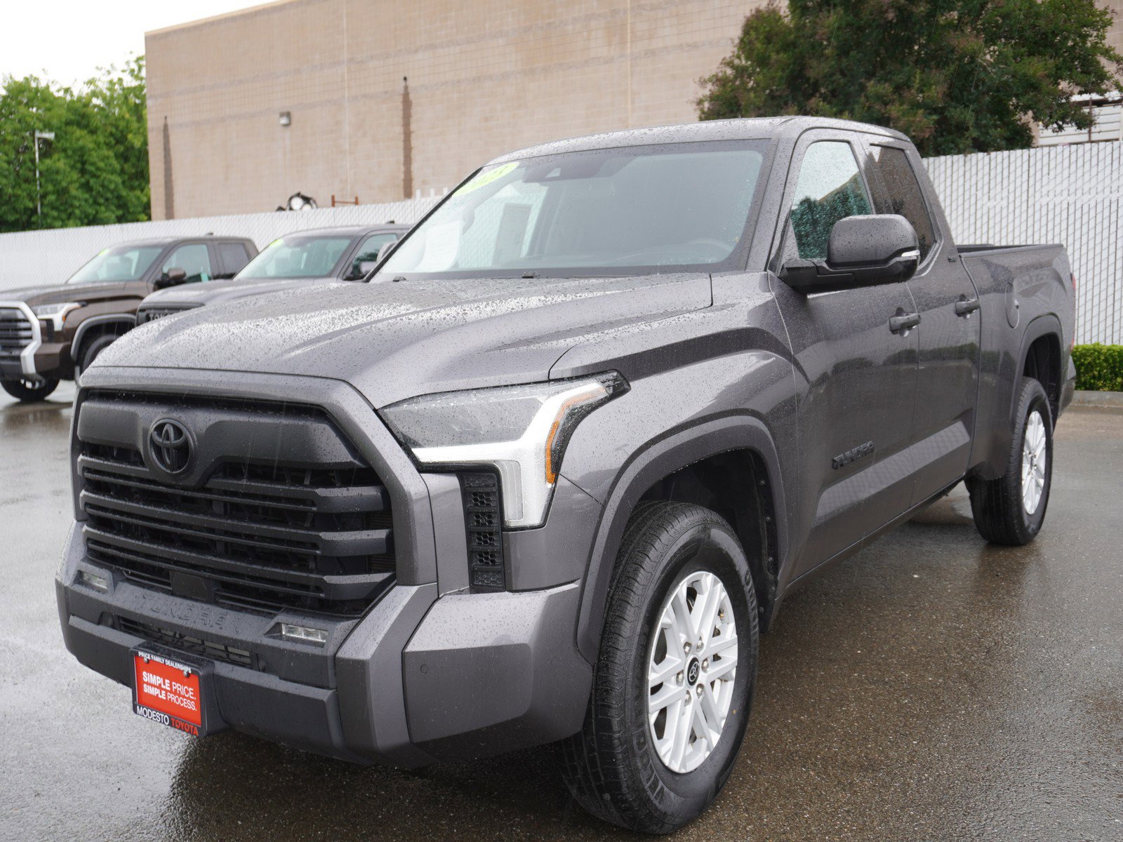 Used 2023 Toyota Tundra SR5 w/ SR5 Convenience Package AWD/4WD image 8