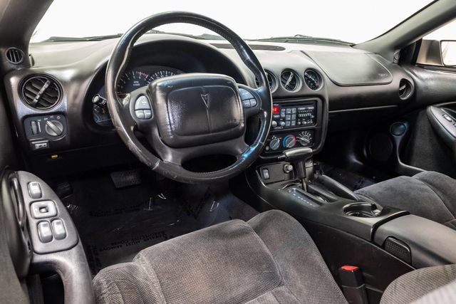 Used 2002 Pontiac Firebird Convertible RWD image 7