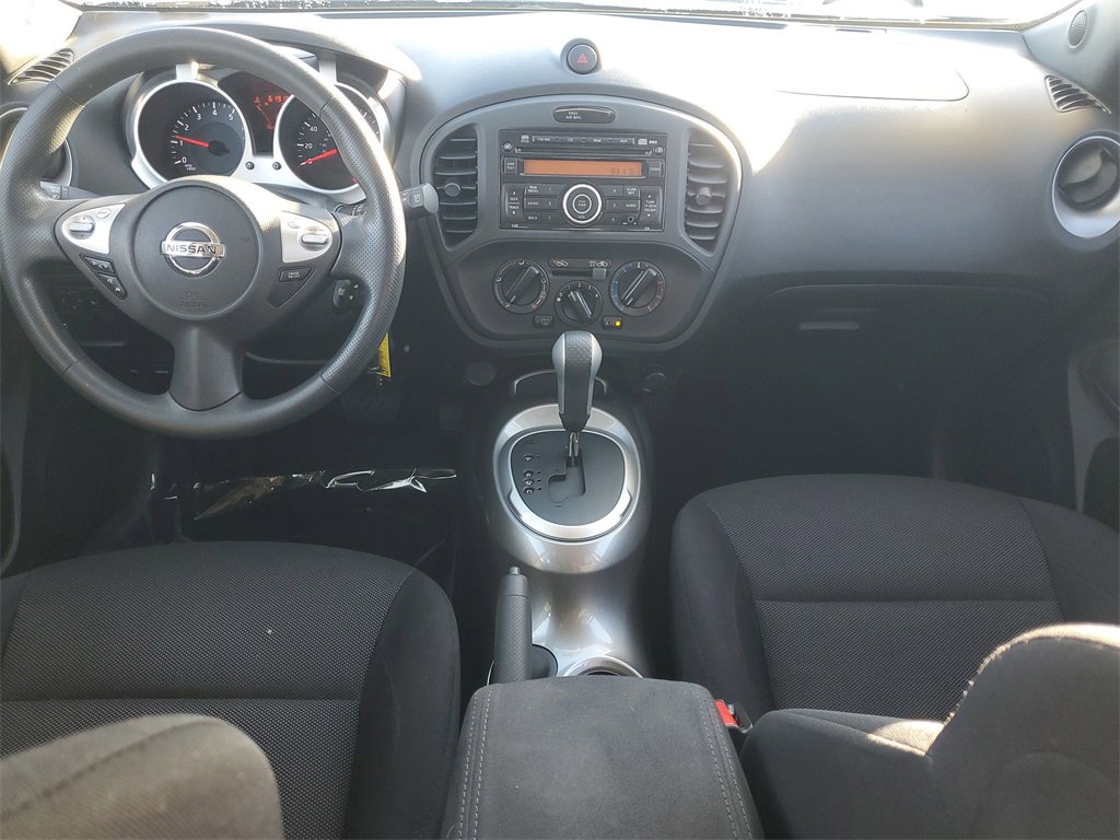 Used 2014 Nissan Juke S image 16