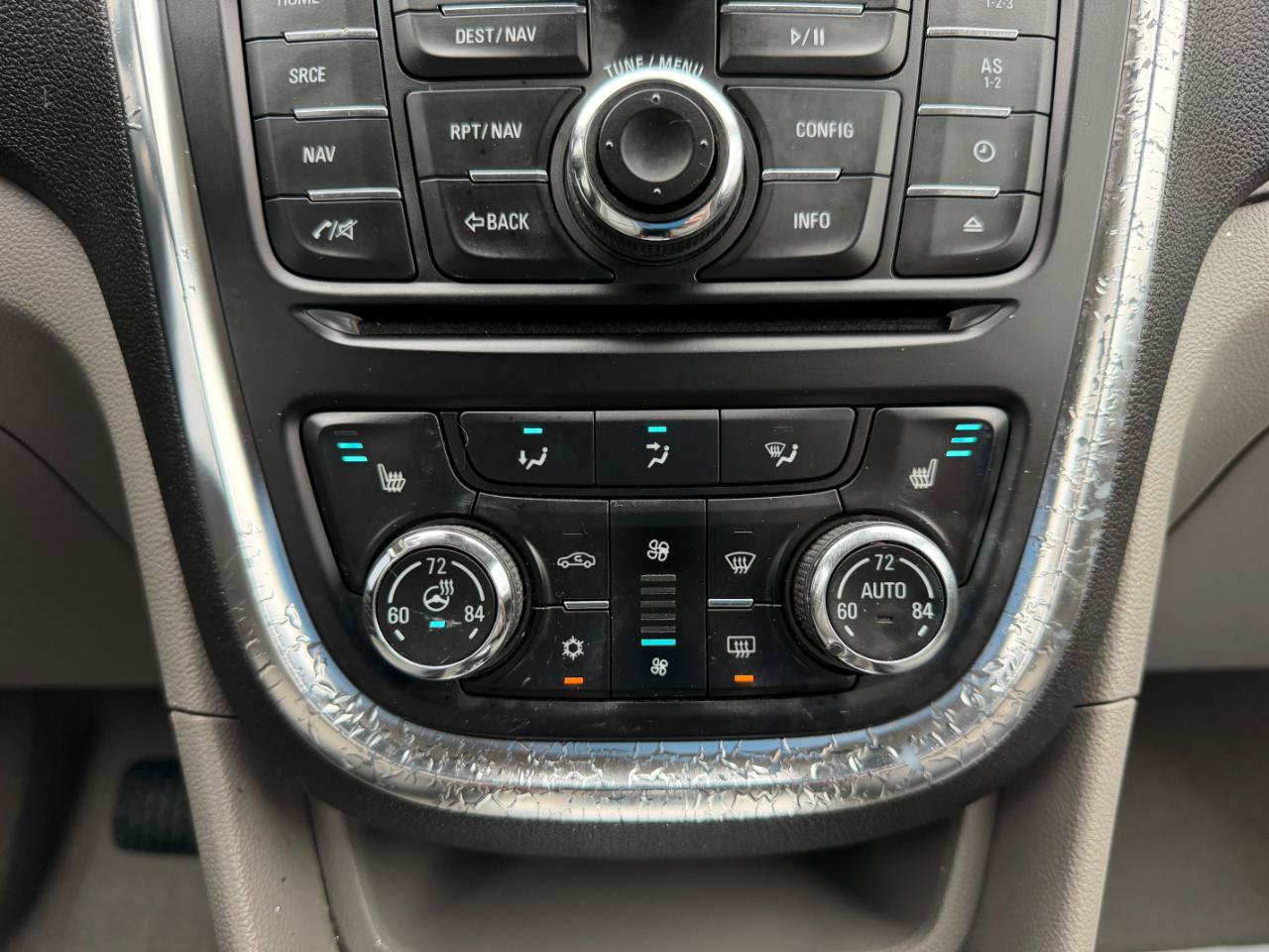 Used 2016 Buick Encore Leather AWD/4WD image 34