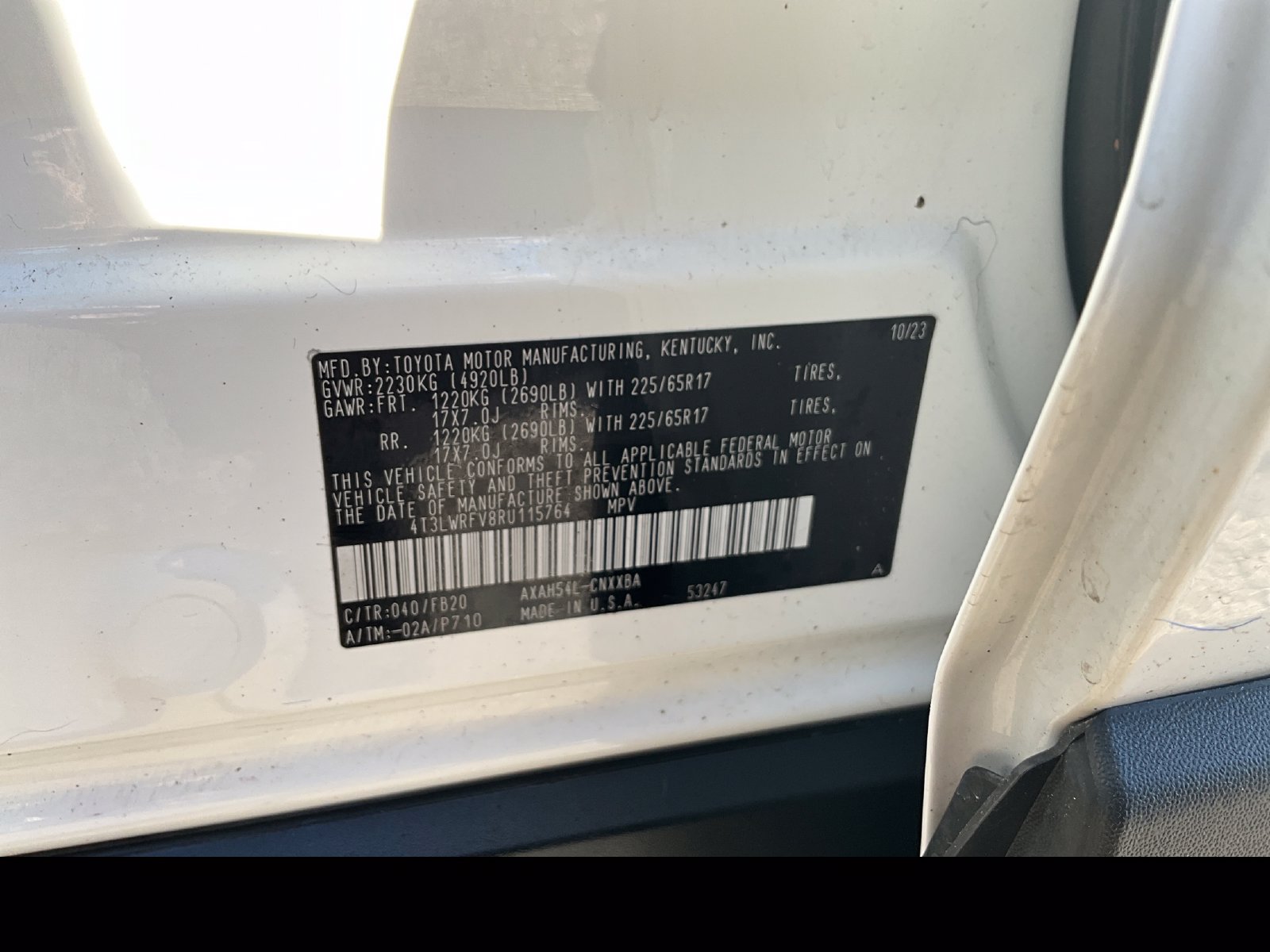 Used 2024 Toyota RAV4 LE AWD/4WD image 25