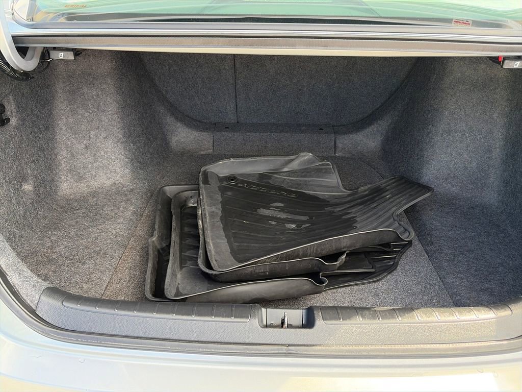 Used 2019 Honda Accord EX image 35