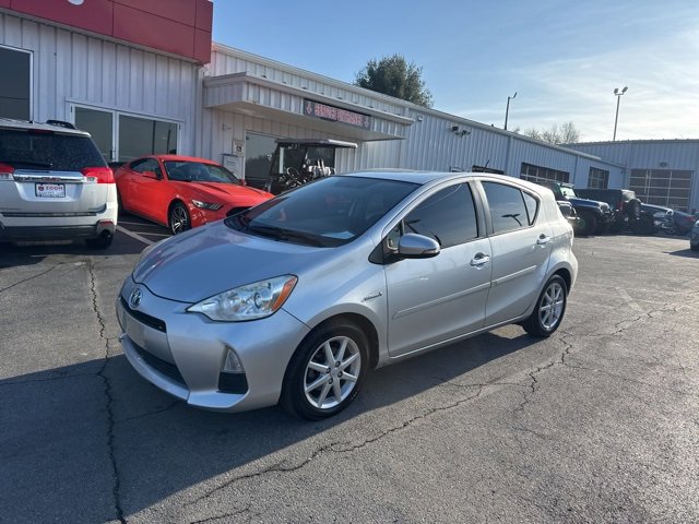 Used 2013 Toyota Prius C image 4