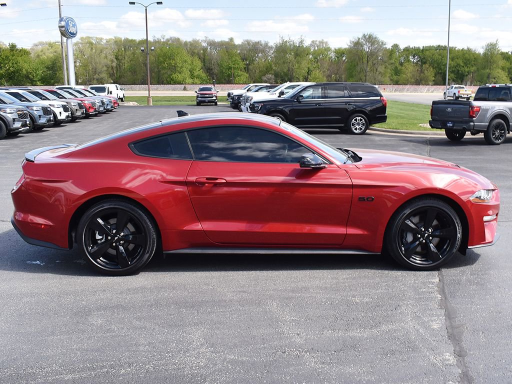 Used 2021 Ford Mustang GT Premium w/ Equipment Group 401A RWD image 13