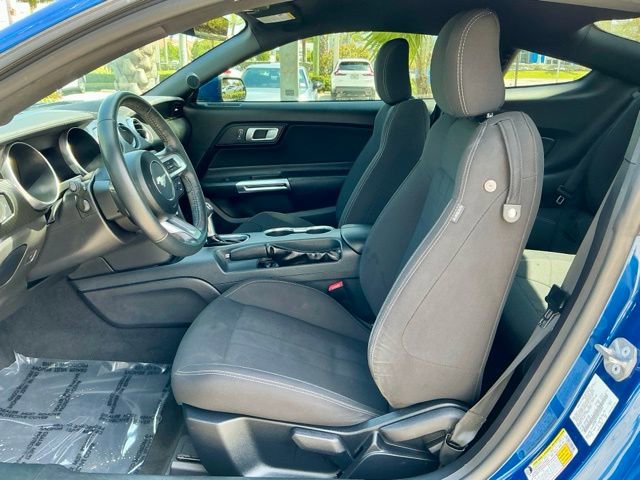 Used 2022 Ford Mustang Coupe image 8