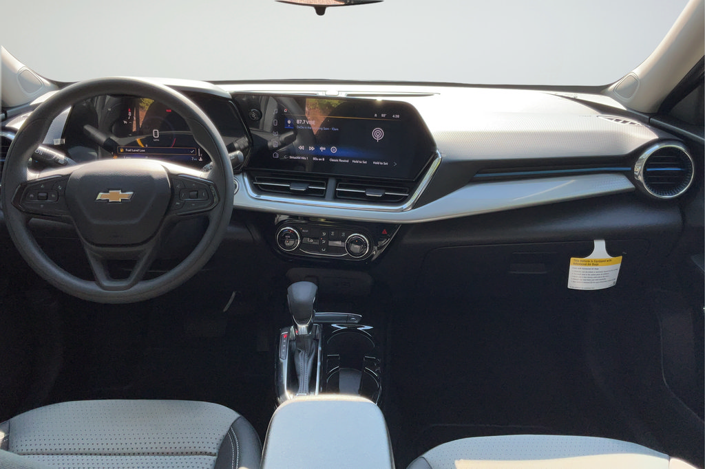 New 2026 Chevrolet Trax LT FWD image 10