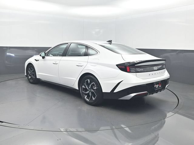 Used 2025 Hyundai Sonata SEL FWD image 29